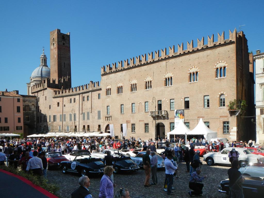 Palazzo Castiglioni Luxury Suite And Rooms Mantua Exterior foto